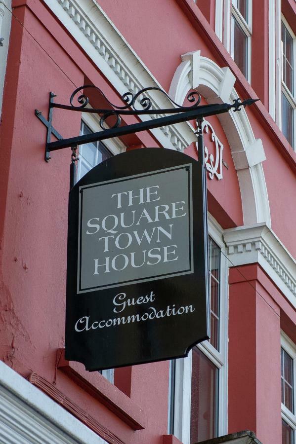 Hotel The Square Townhouse Fermoy Esterno foto
